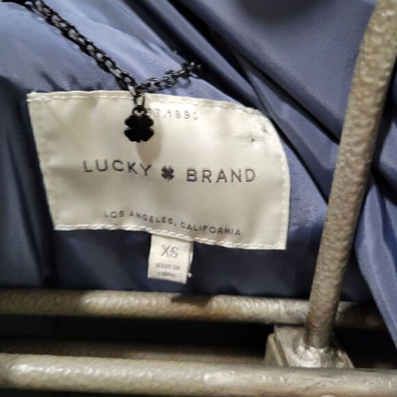 Lucky brand full zip rain jacket - Picture 8 of 10